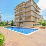 Litoral Costa Dorada - Salix Only Families Daire